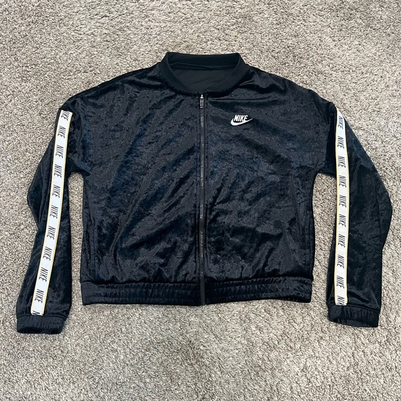 Nike velvet track zip up track jacket youth size XL - Picture 12 of 12